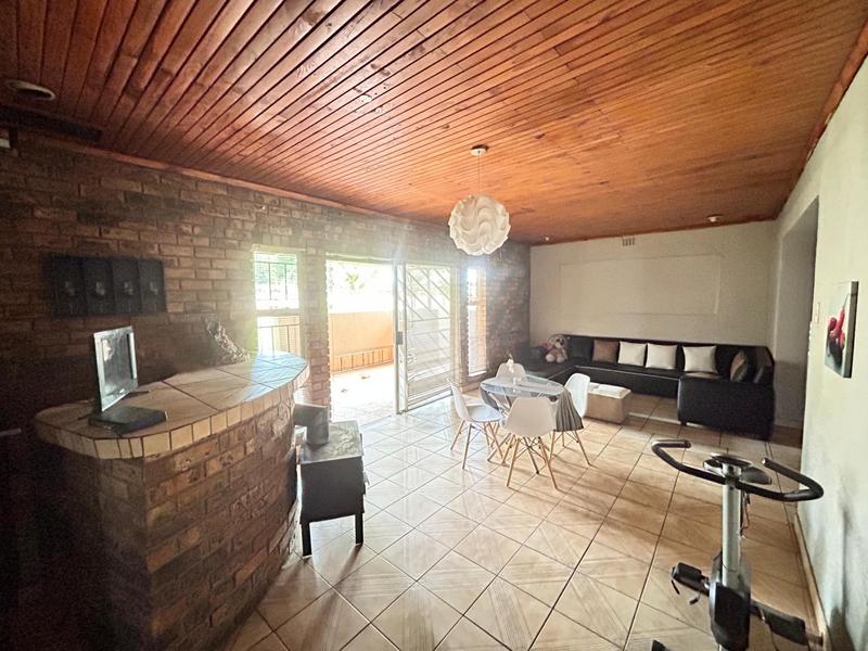 5 Bedroom Property for Sale in Brakpan Gauteng