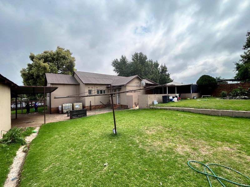 5 Bedroom Property for Sale in Brakpan Gauteng