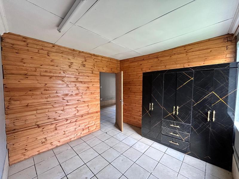 5 Bedroom Property for Sale in Brakpan Gauteng