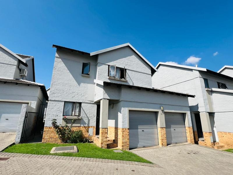 3 Bedroom Property for Sale in Halfway Gardens Gauteng