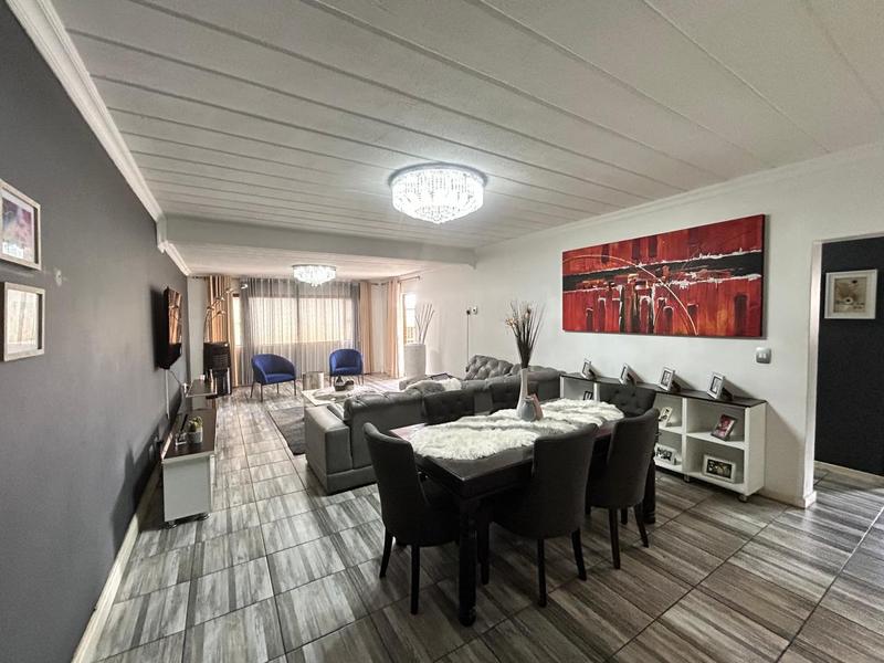 3 Bedroom Property for Sale in North Riding Gauteng