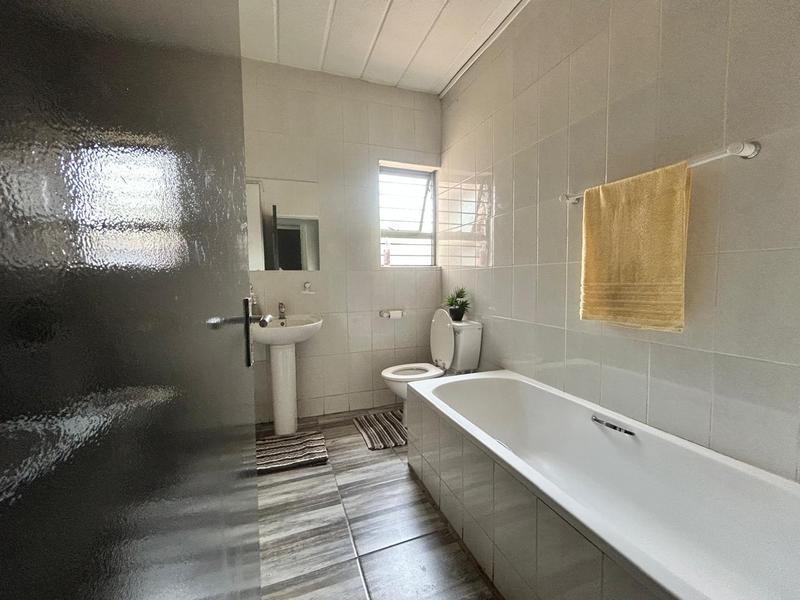 3 Bedroom Property for Sale in North Riding Gauteng