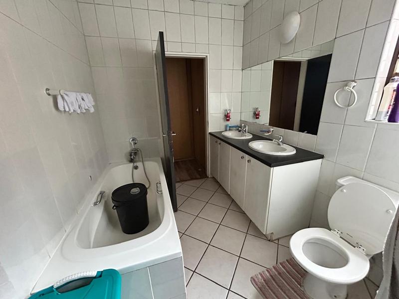 3 Bedroom Property for Sale in North Riding Gauteng