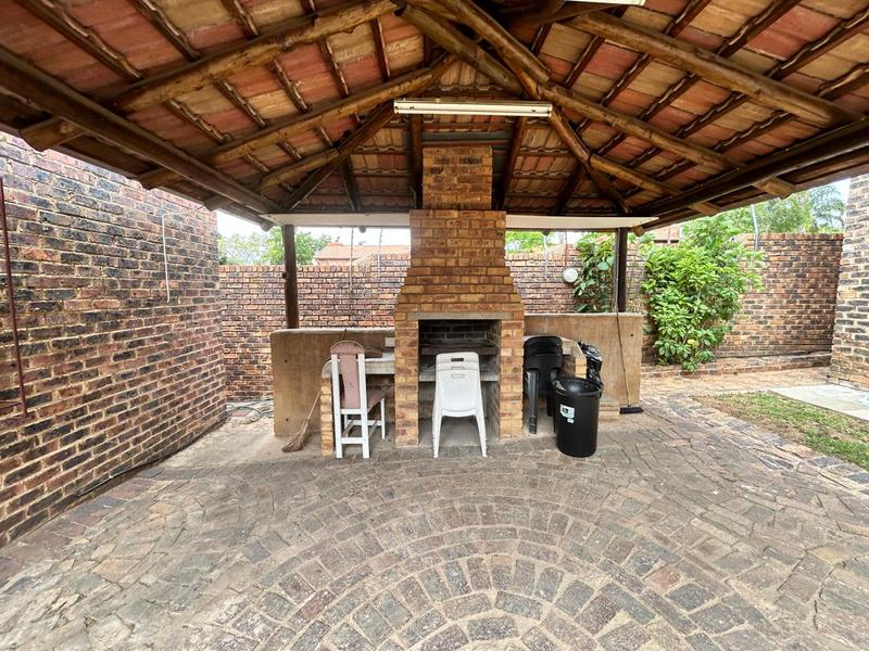 3 Bedroom Property for Sale in North Riding Gauteng