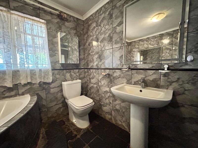 4 Bedroom Property for Sale in Vischkuil Gauteng