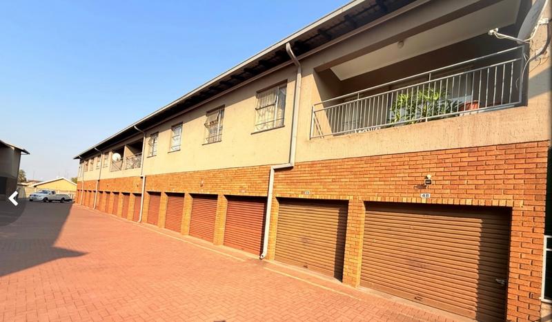 2 Bedroom Property for Sale in Vanderbijlpark CE Gauteng