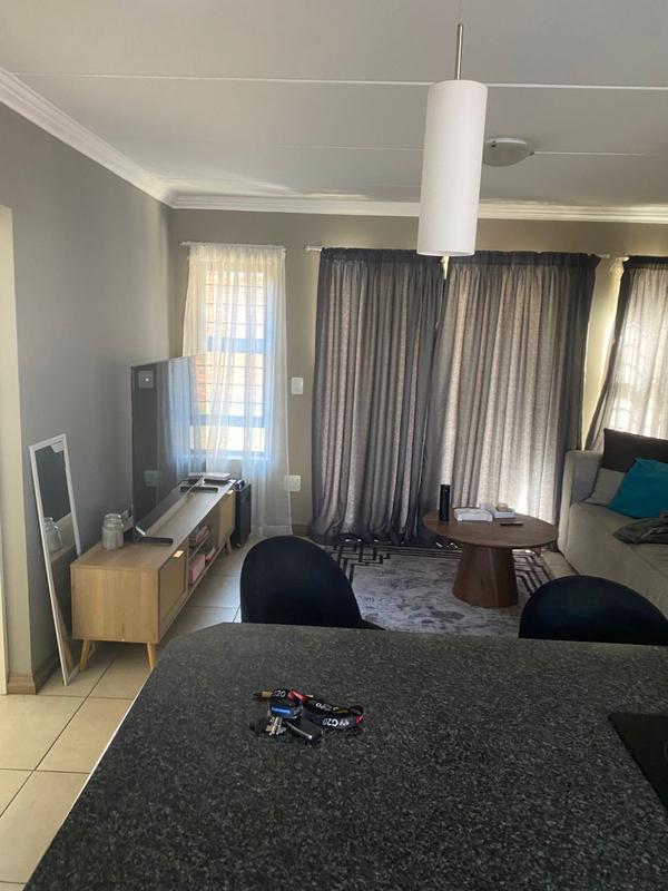 To Let 2 Bedroom Property for Rent in Amberfield Gauteng