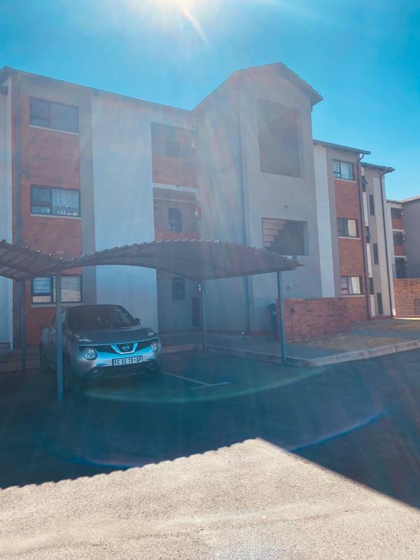 To Let 2 Bedroom Property for Rent in Amberfield Gauteng