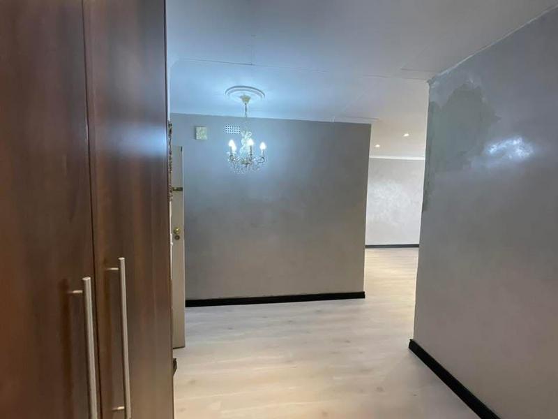 2 Bedroom Property for Sale in Sandown Gauteng