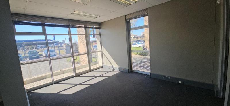 To Let commercial Property for Rent in Carlswald Gauteng