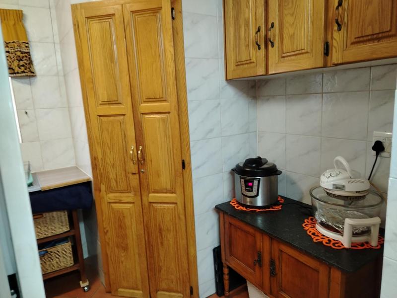 To Let 4 Bedroom Property for Rent in Rooihuiskraal North Gauteng