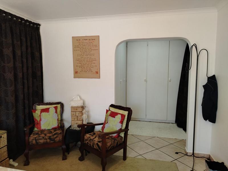 To Let 4 Bedroom Property for Rent in Rooihuiskraal North Gauteng