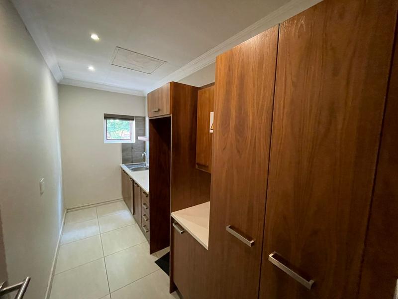 Commercial Property for Sale in Die Hoewes Gauteng