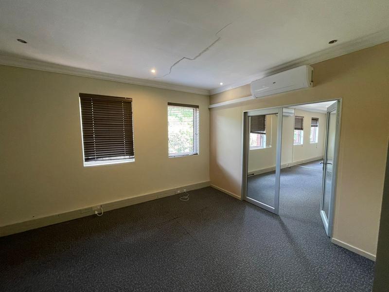 Commercial Property for Sale in Die Hoewes Gauteng