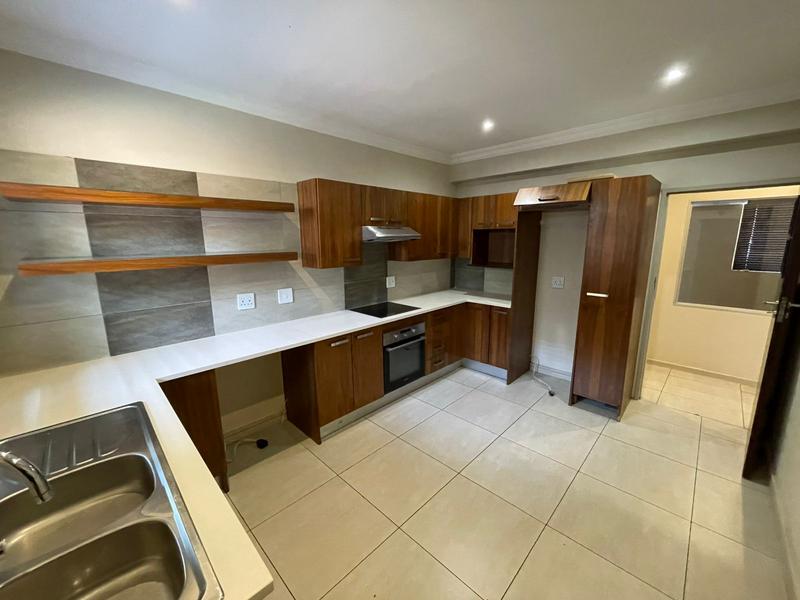 Commercial Property for Sale in Die Hoewes Gauteng