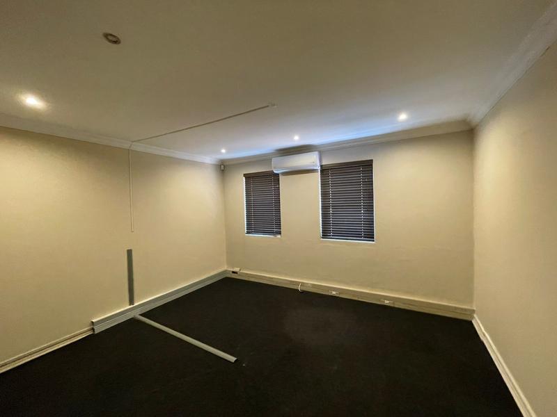 Commercial Property for Sale in Die Hoewes Gauteng