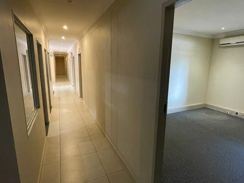 Commercial Property for Sale in Die Hoewes Gauteng