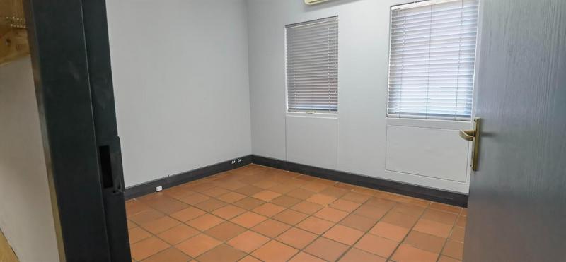 To Let commercial Property for Rent in Die Hoewes Gauteng