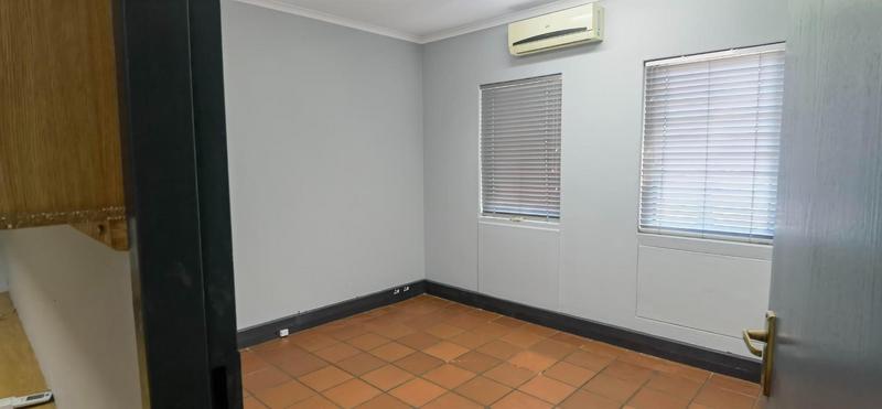 To Let commercial Property for Rent in Die Hoewes Gauteng