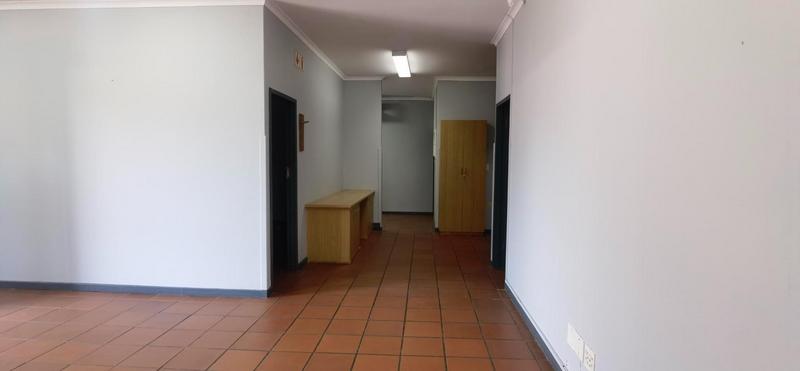 To Let commercial Property for Rent in Die Hoewes Gauteng