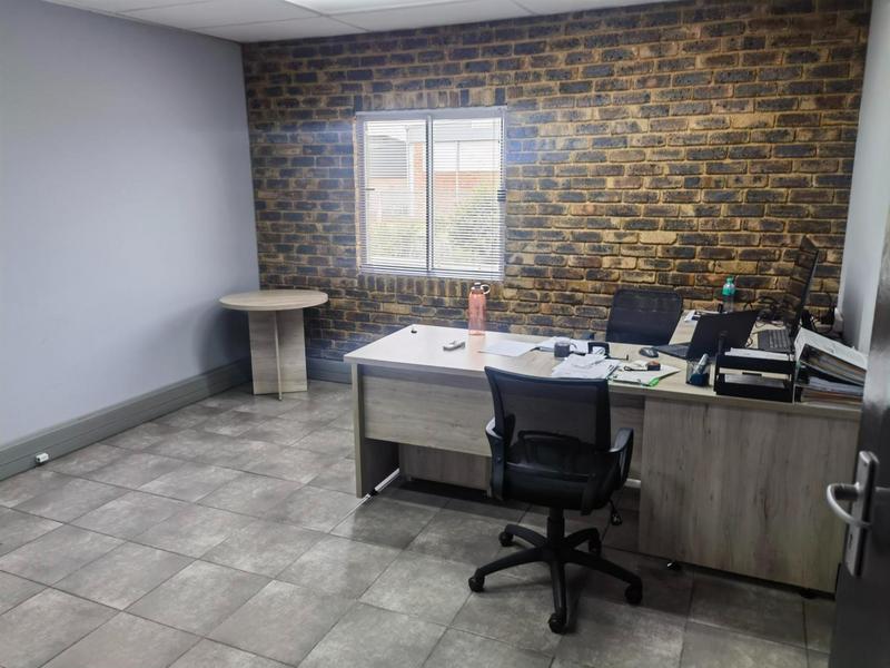 To Let commercial Property for Rent in N4 Gateway Industrial Park Gauteng