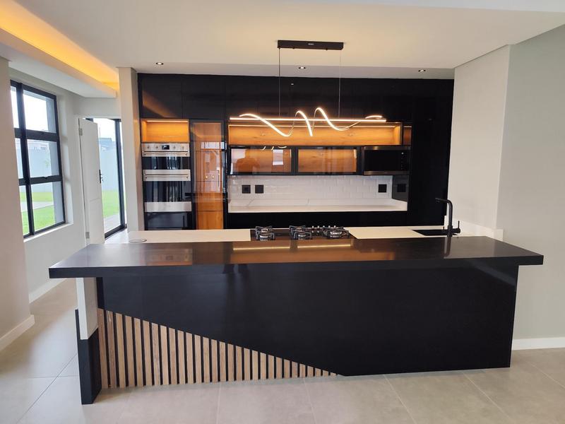 4 Bedroom Property for Sale in Midstream Estate Gauteng