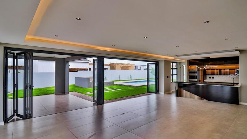 4 Bedroom Property for Sale in Midstream Estate Gauteng