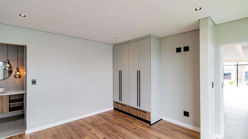 4 Bedroom Property for Sale in Midstream Estate Gauteng