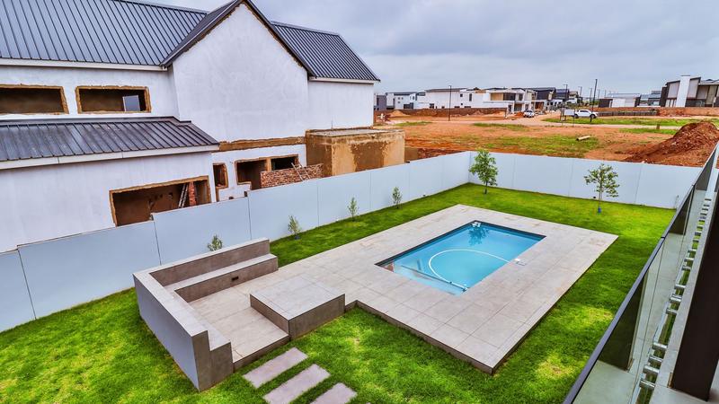 4 Bedroom Property for Sale in Midstream Estate Gauteng