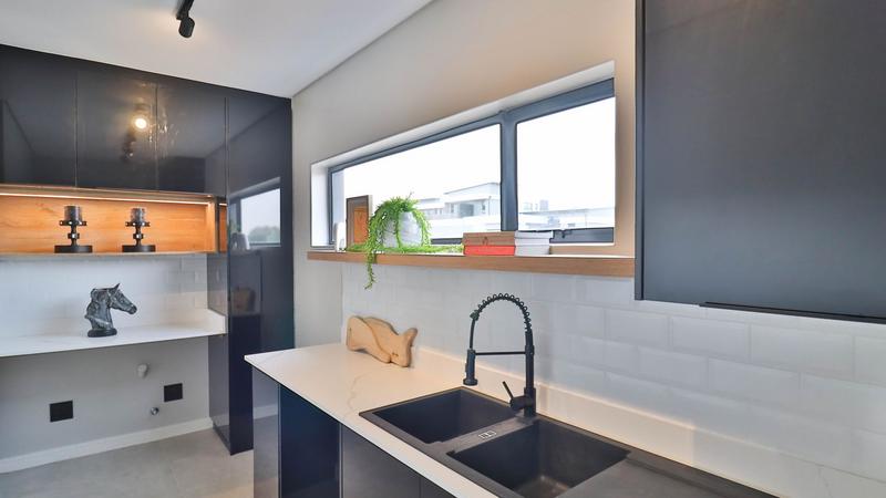 4 Bedroom Property for Sale in Midstream Estate Gauteng