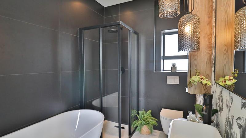 4 Bedroom Property for Sale in Midstream Estate Gauteng