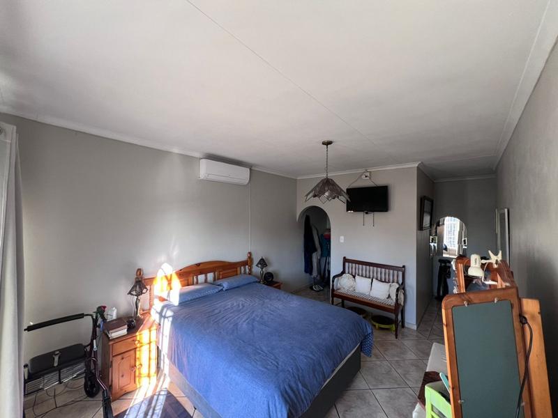 4 Bedroom Property for Sale in Magalieskruin Gauteng