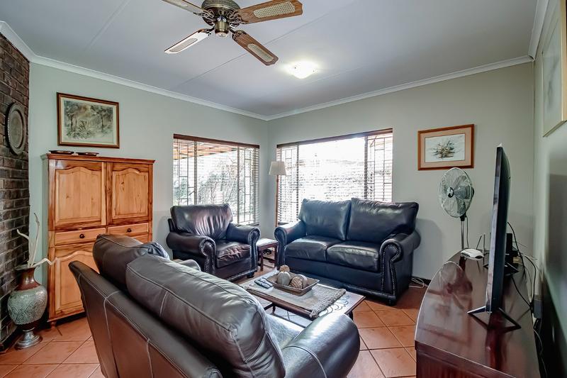 3 Bedroom Property for Sale in Sinoville Gauteng