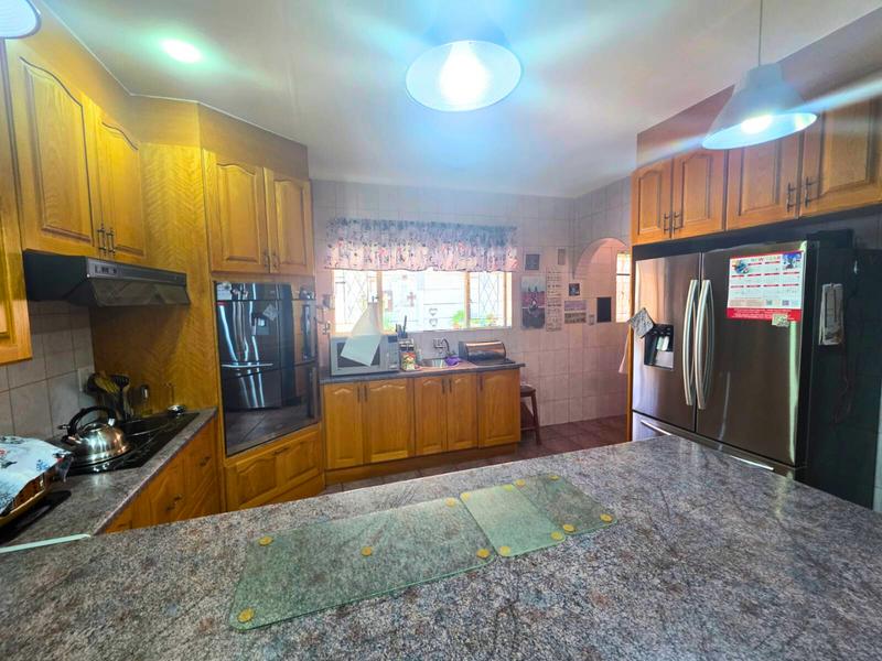 5 Bedroom Property for Sale in Terenure Gauteng