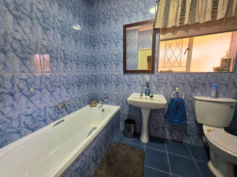 5 Bedroom Property for Sale in Terenure Gauteng