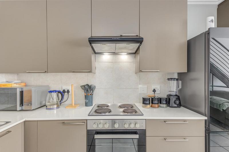 1 Bedroom Property for Sale in Paulshof Gauteng