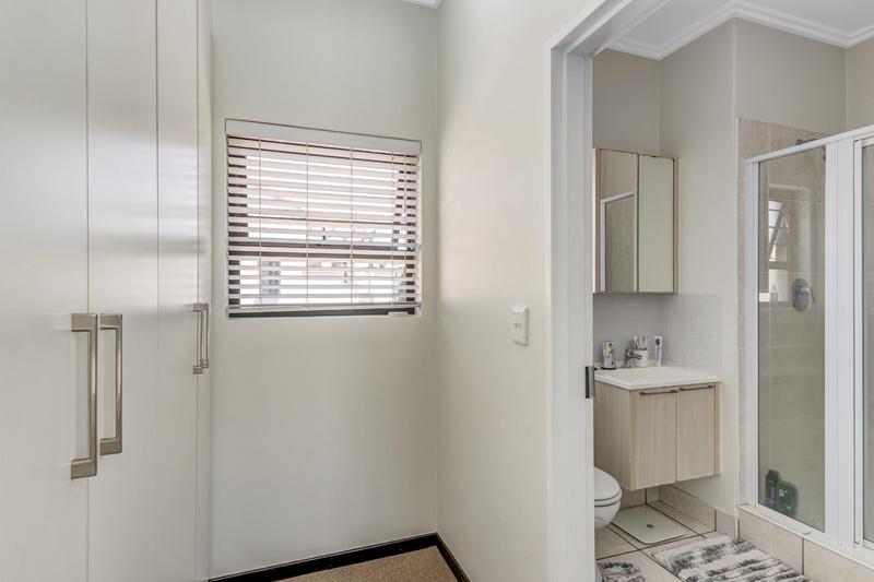 1 Bedroom Property for Sale in Paulshof Gauteng