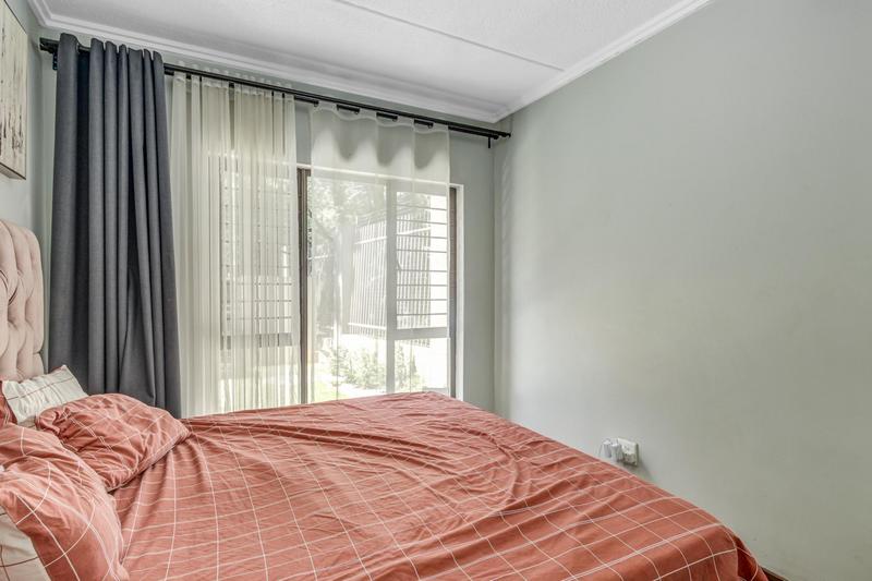 1 Bedroom Property for Sale in Paulshof Gauteng