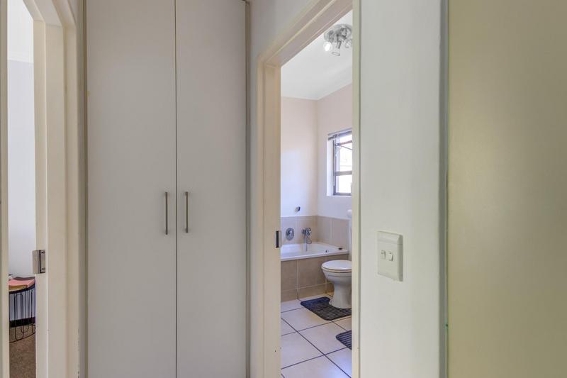 1 Bedroom Property for Sale in Paulshof Gauteng