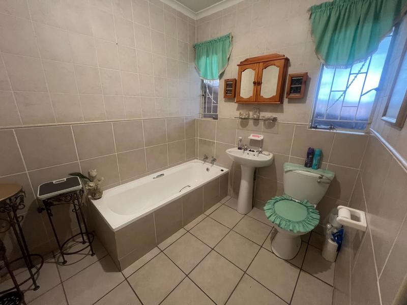 2 Bedroom Property for Sale in Clarina Gauteng