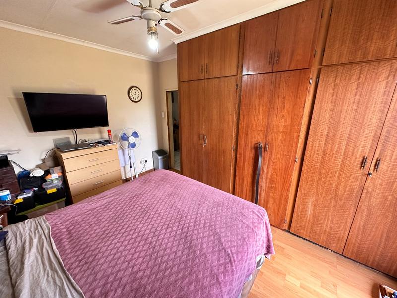 3 Bedroom Property for Sale in Mountain View Gauteng