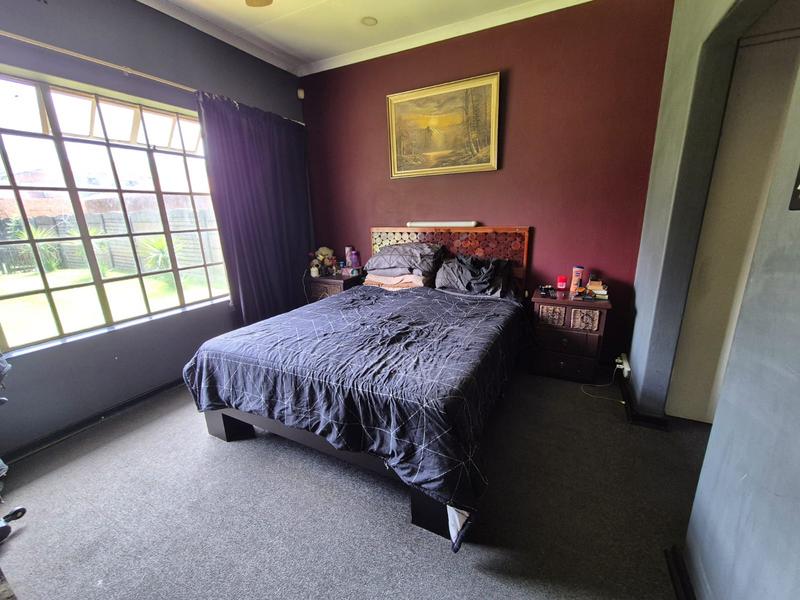 3 Bedroom Property for Sale in Brackendowns Gauteng