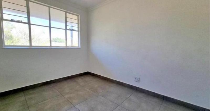 3 Bedroom Property for Sale in South Crest Gauteng