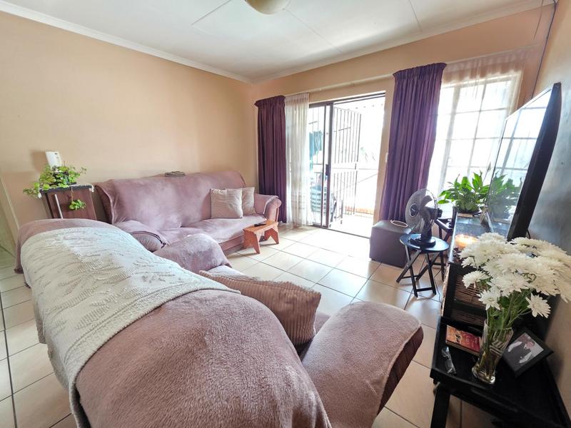2 Bedroom Property for Sale in Golf Park Gauteng