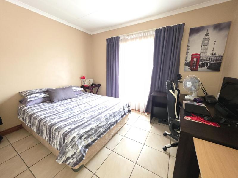 2 Bedroom Property for Sale in Golf Park Gauteng