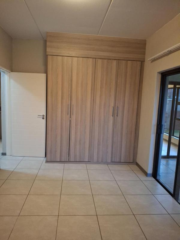 To Let 2 Bedroom Property for Rent in Victory Park Gauteng
