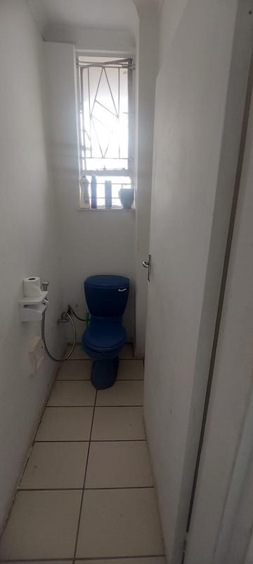 2 Bedroom Property for Sale in Laudium Gauteng