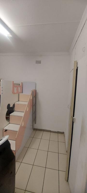 2 Bedroom Property for Sale in Laudium Gauteng