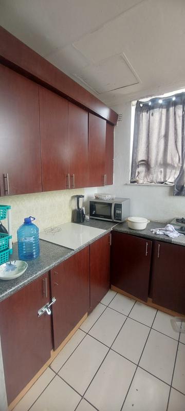 2 Bedroom Property for Sale in Laudium Gauteng