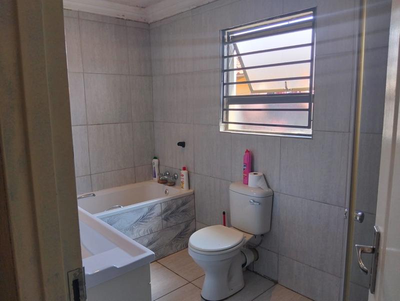 3 Bedroom Property for Sale in Esselenpark Gauteng